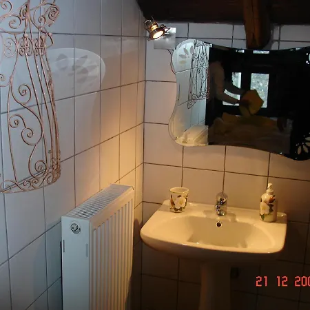 Fanis & Lena بيت للعطل